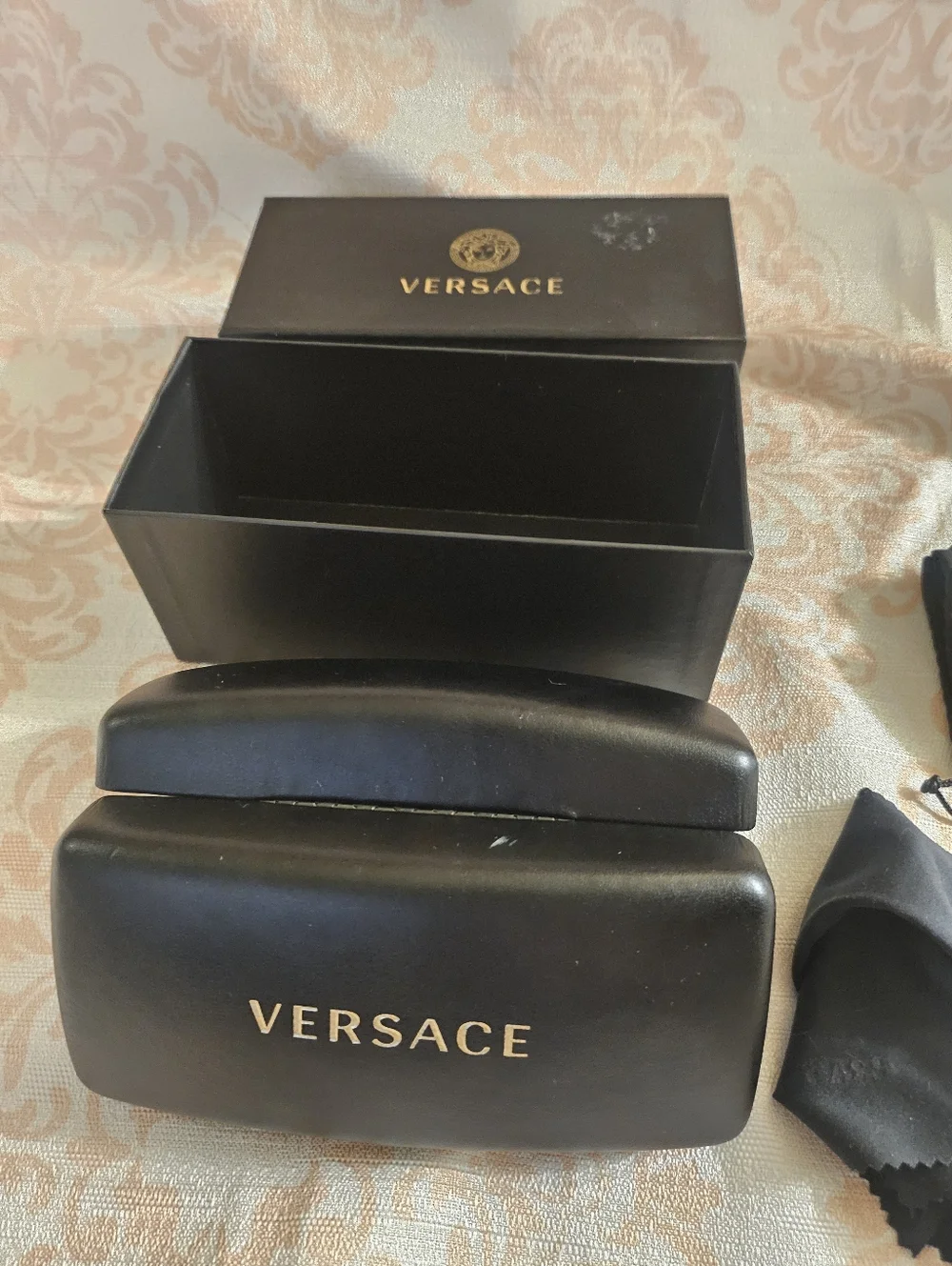 Authentic Versace Sunglass Eyeglass Case Box Dust Cloth W/unbranded Glasses Set - Picture 14 of 15